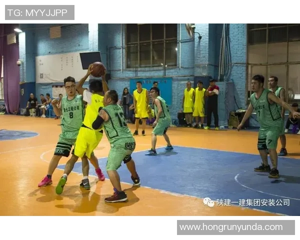 南京篮球队选拔赛点评：团队协作展现出色配合与默契精神